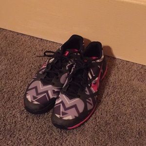 Nike Shoes - Nike Shoes Nike Shoes - Nike Shoes